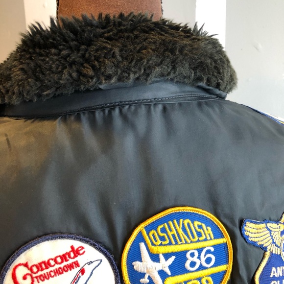 Vintage Bomber jacket w patches. Aeronautical 1980 - Picture 6 of 13